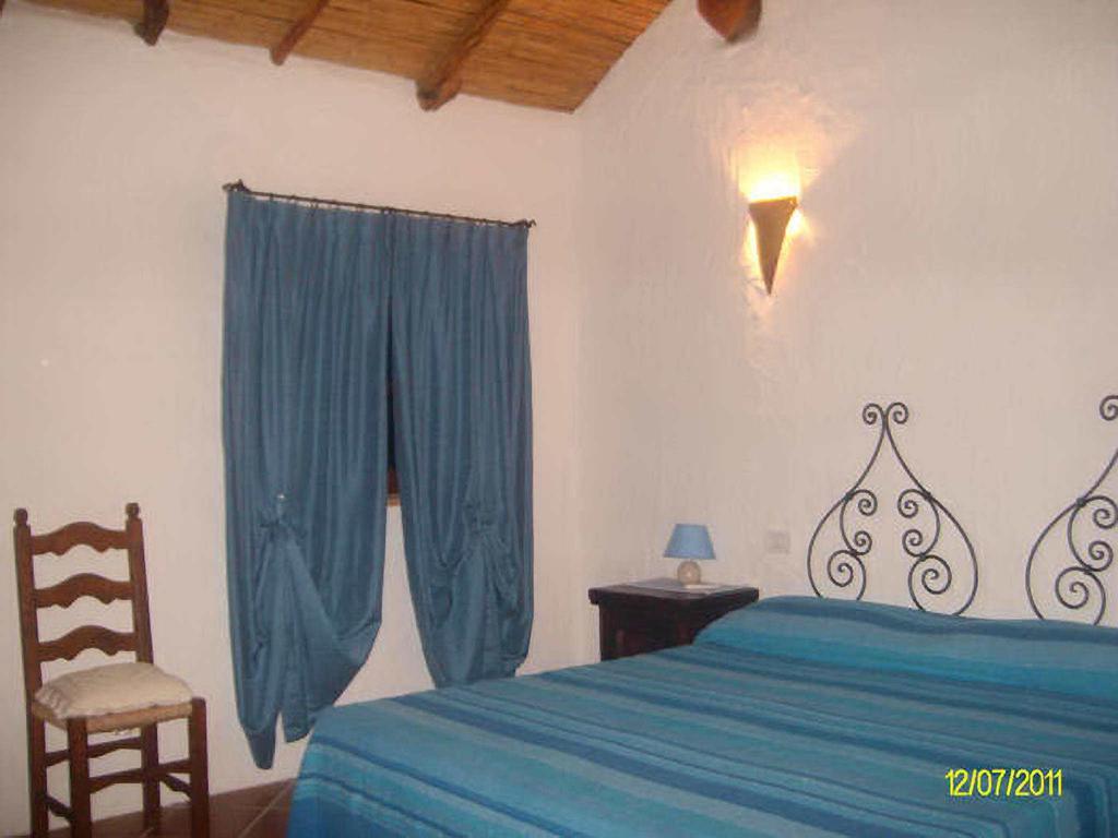 Agriturismo Spridda Bed & Breakfast Arzachena Oda fotoğraf