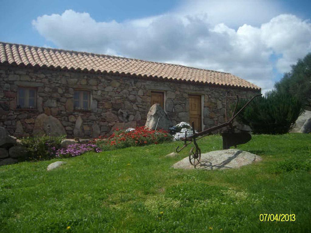 Agriturismo Spridda Bed & Breakfast Arzachena Dış mekan fotoğraf