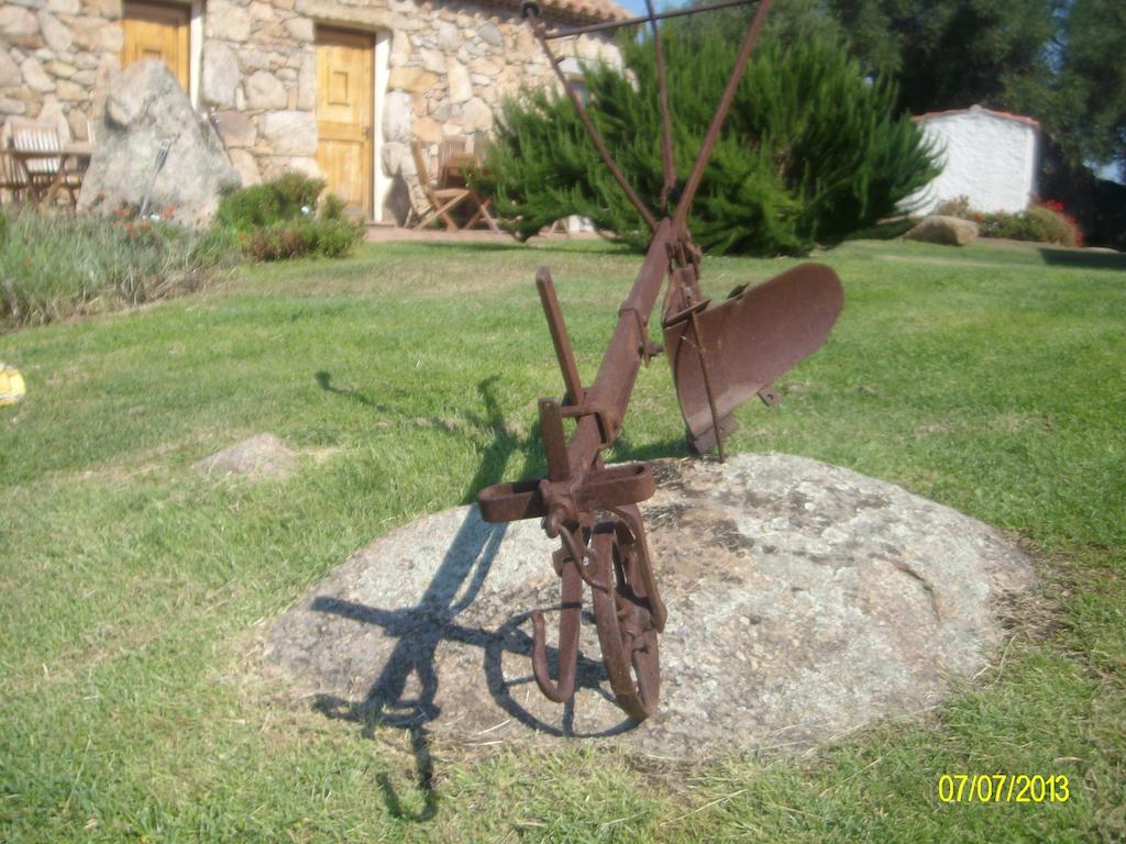 Agriturismo Spridda Bed & Breakfast Arzachena Dış mekan fotoğraf